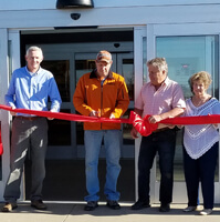 Lemmon-IGA-Home-Row3-Ribbon cutting